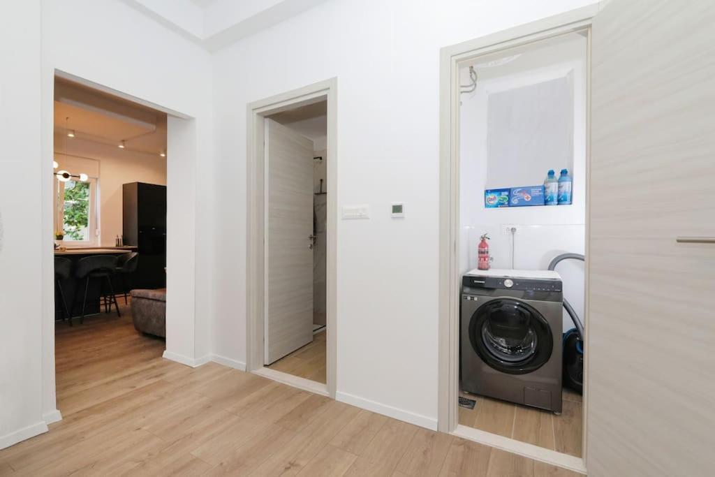 Tata Apartment Split Bagian luar foto